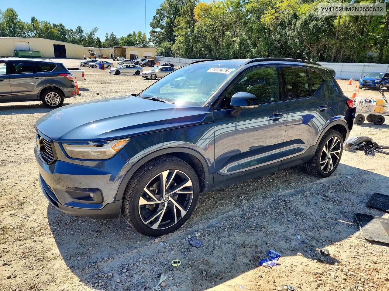 2022 Volvo XC40