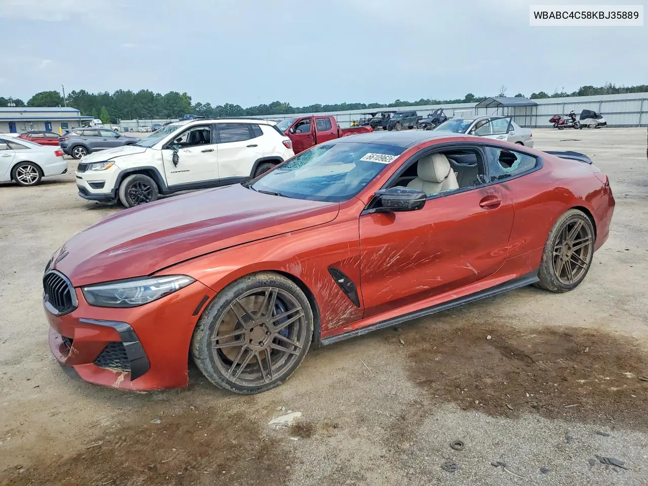 2019 BMW M8