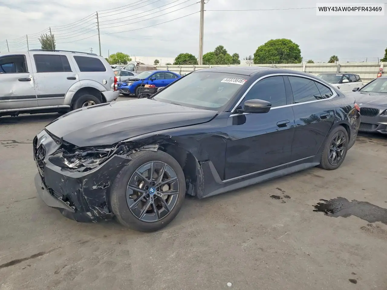 2023 BMW i4