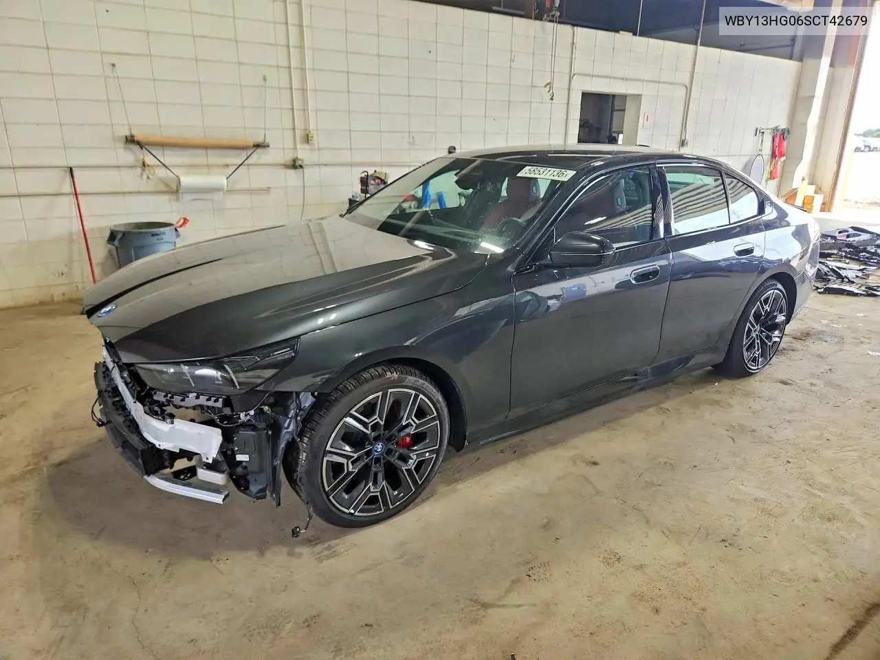 2025 BMW i5