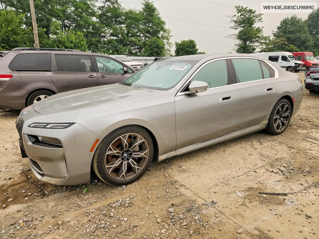 2025 BMW i7