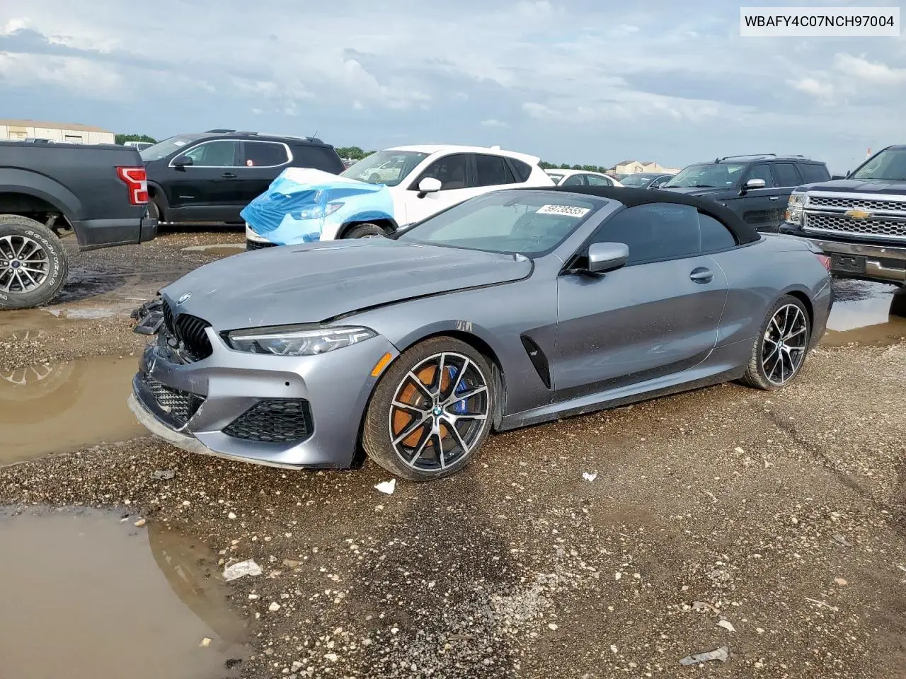 2022 BMW M8