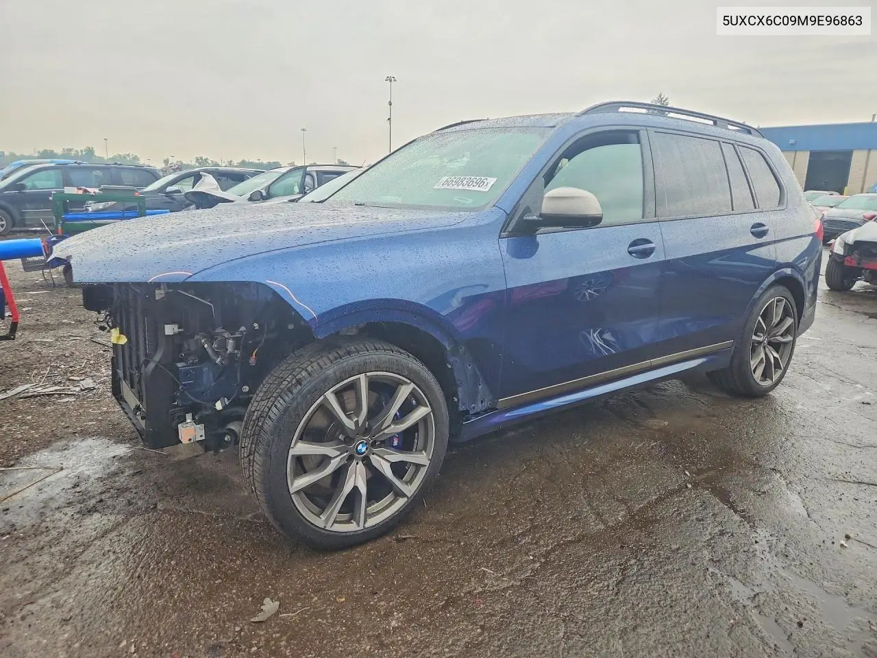 2021 BMW X7