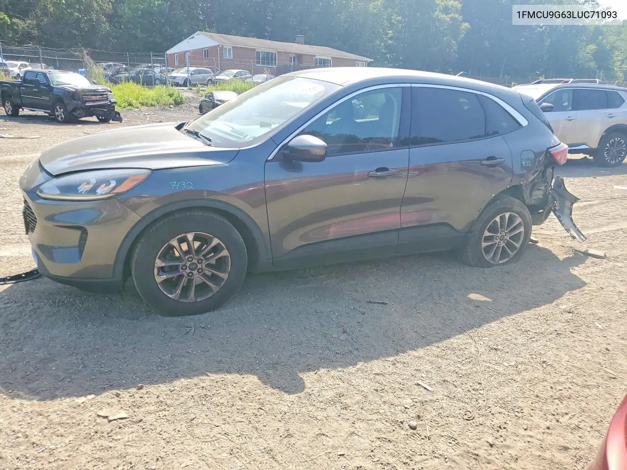2020 Ford Escape