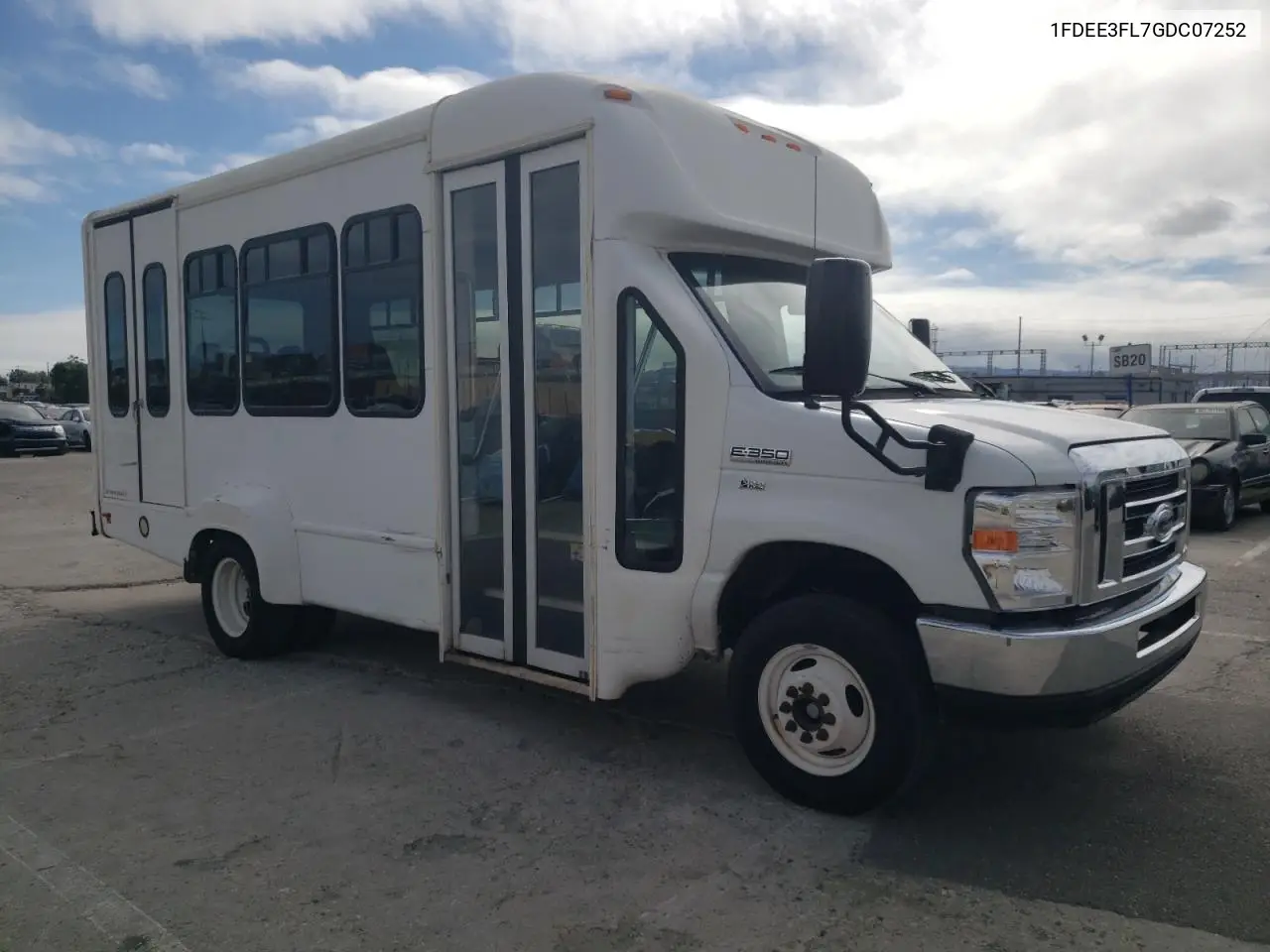 2016 Ford Econoline