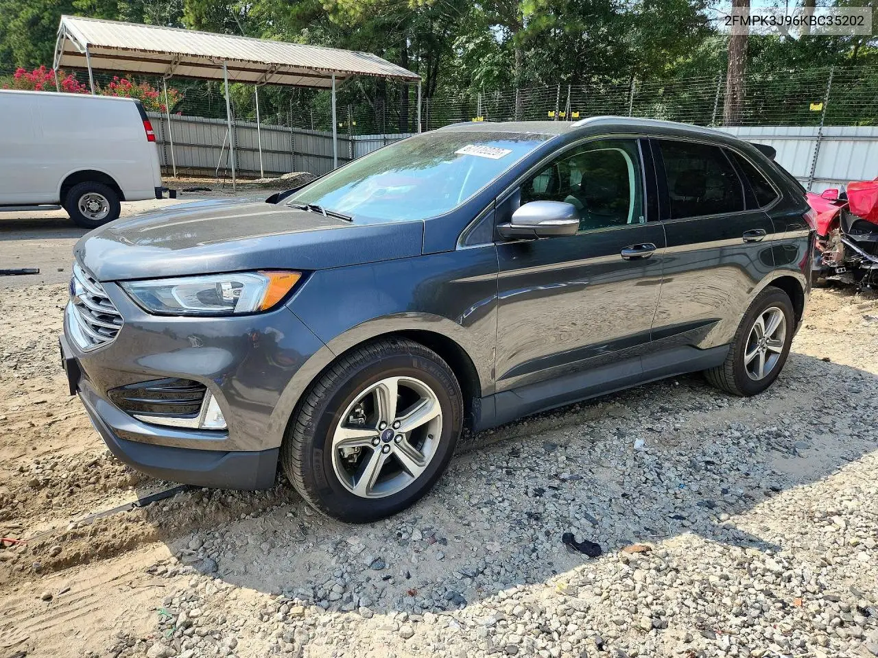 2019 Ford Edge