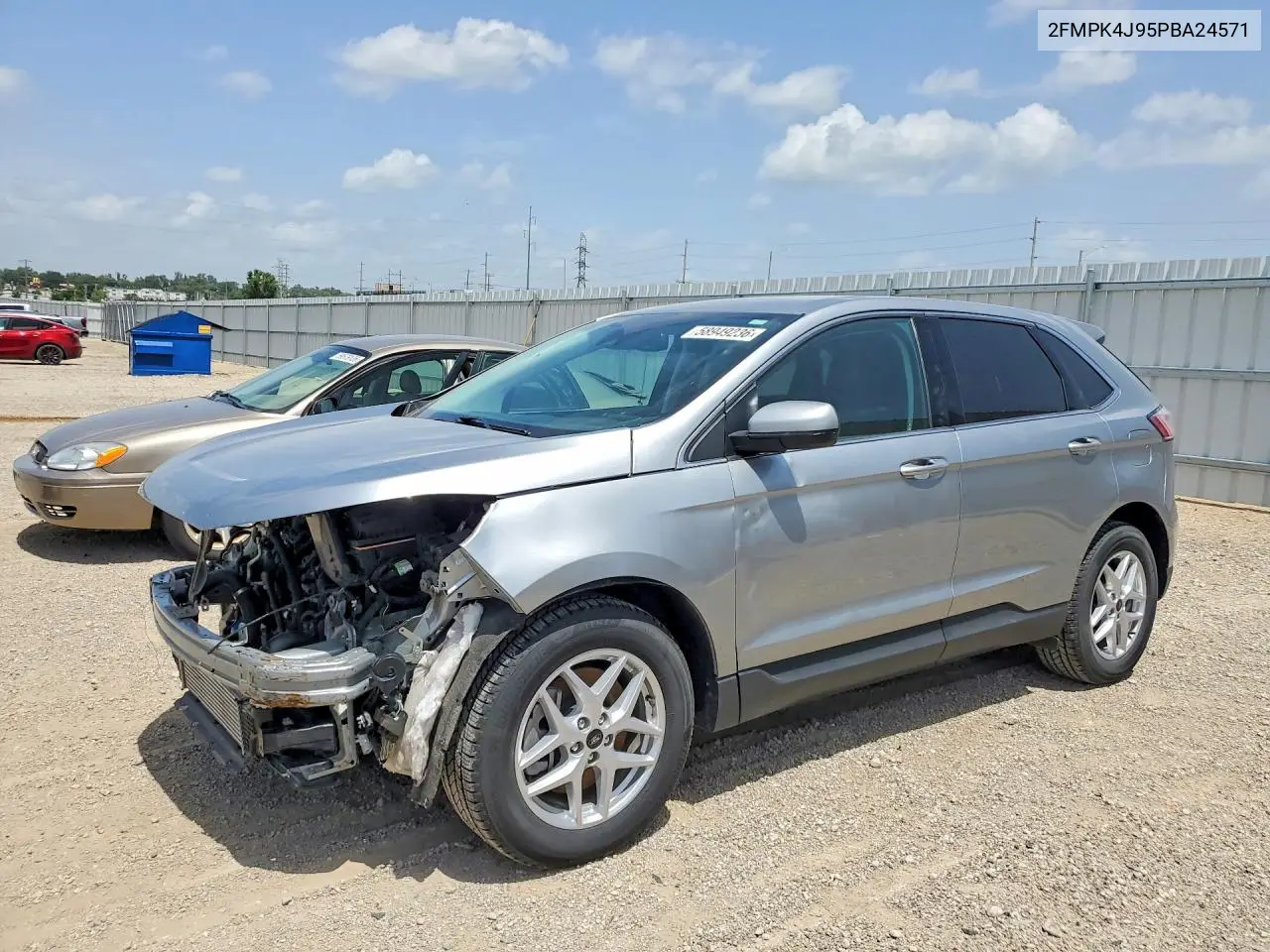 2023 Ford Edge