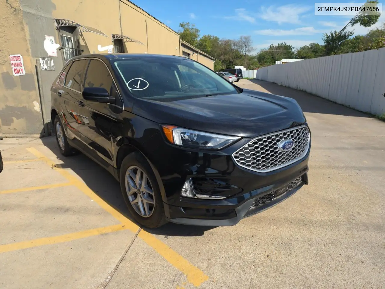 2023 Ford Edge