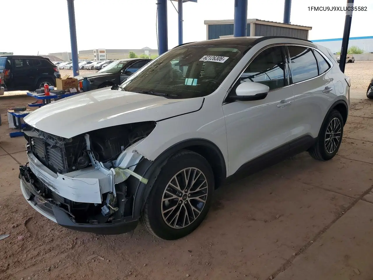 2020 Ford Escape