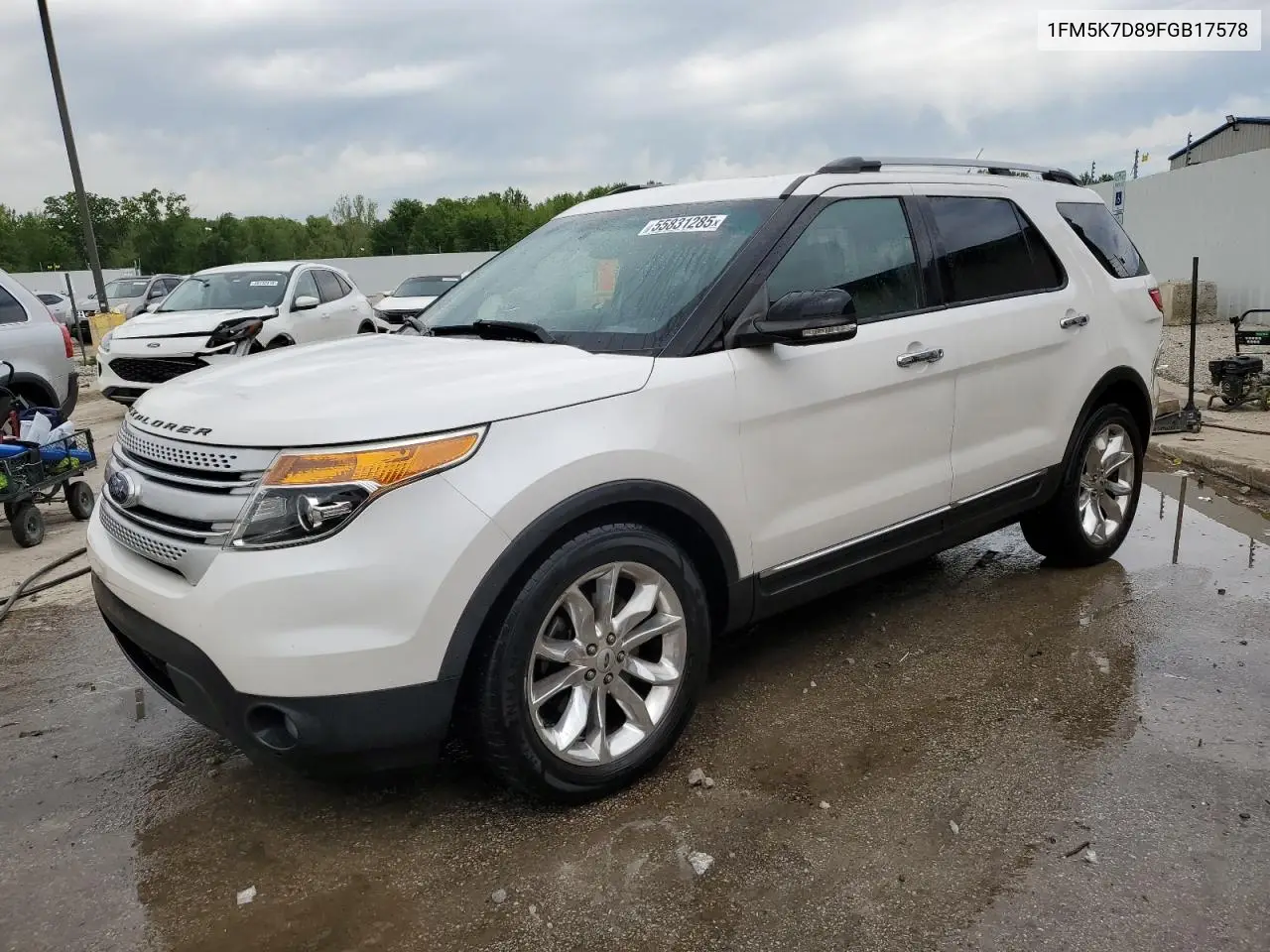 2015 Ford Explorer