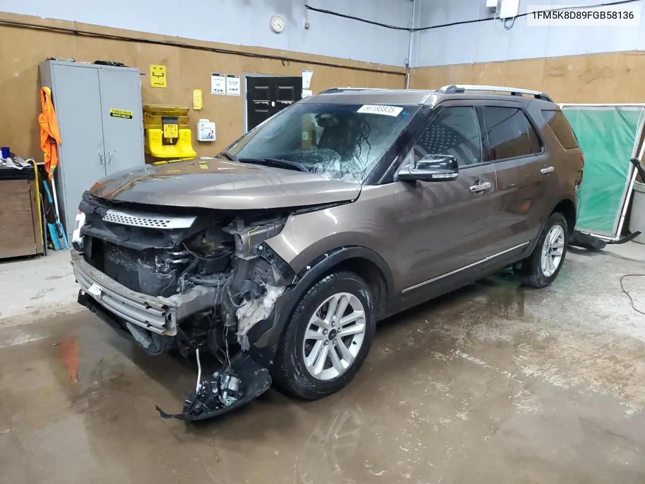 2015 Ford Explorer