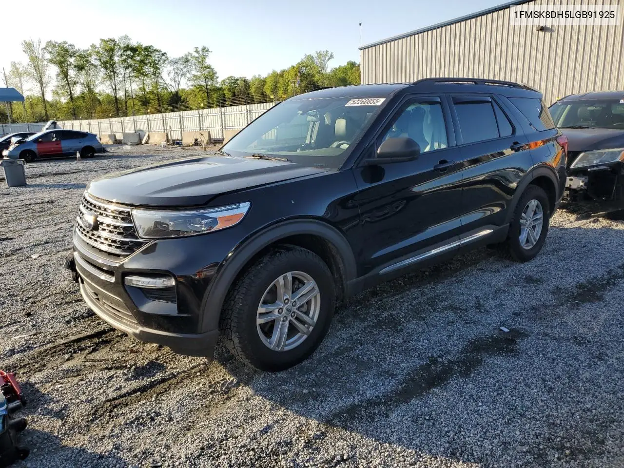 2020 Ford Explorer