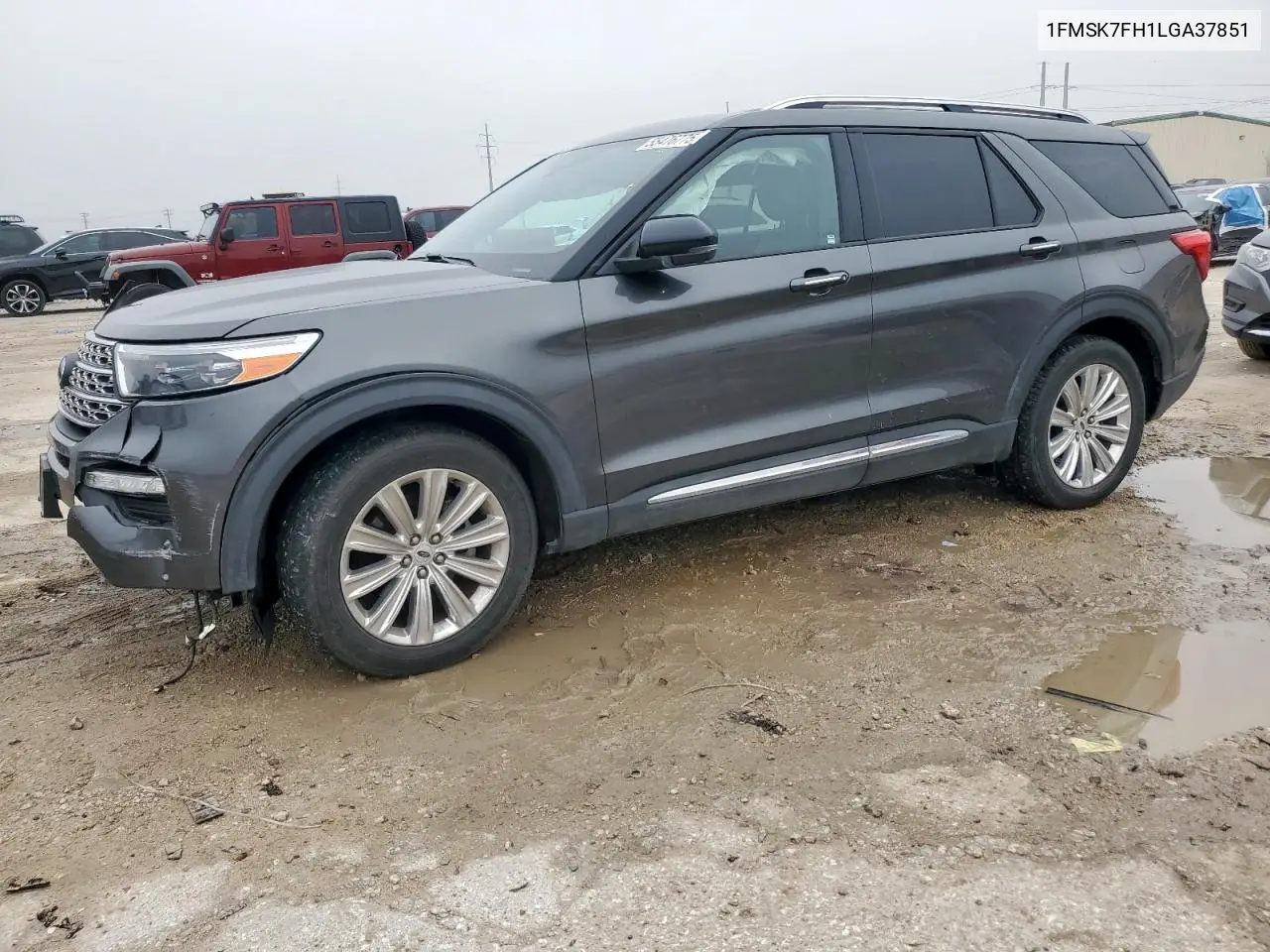 2020 Ford Explorer