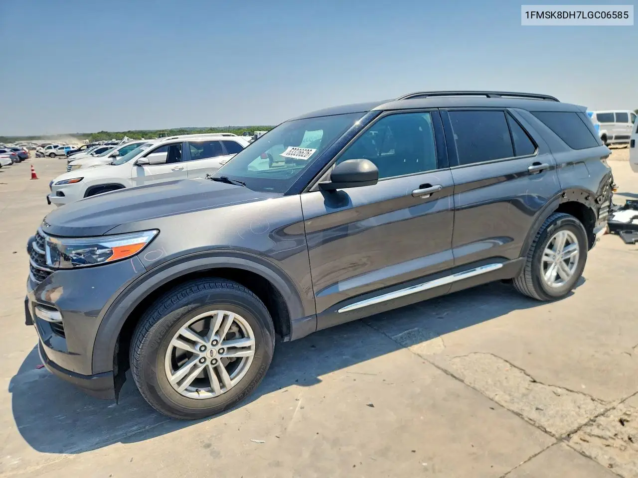 2020 Ford Explorer