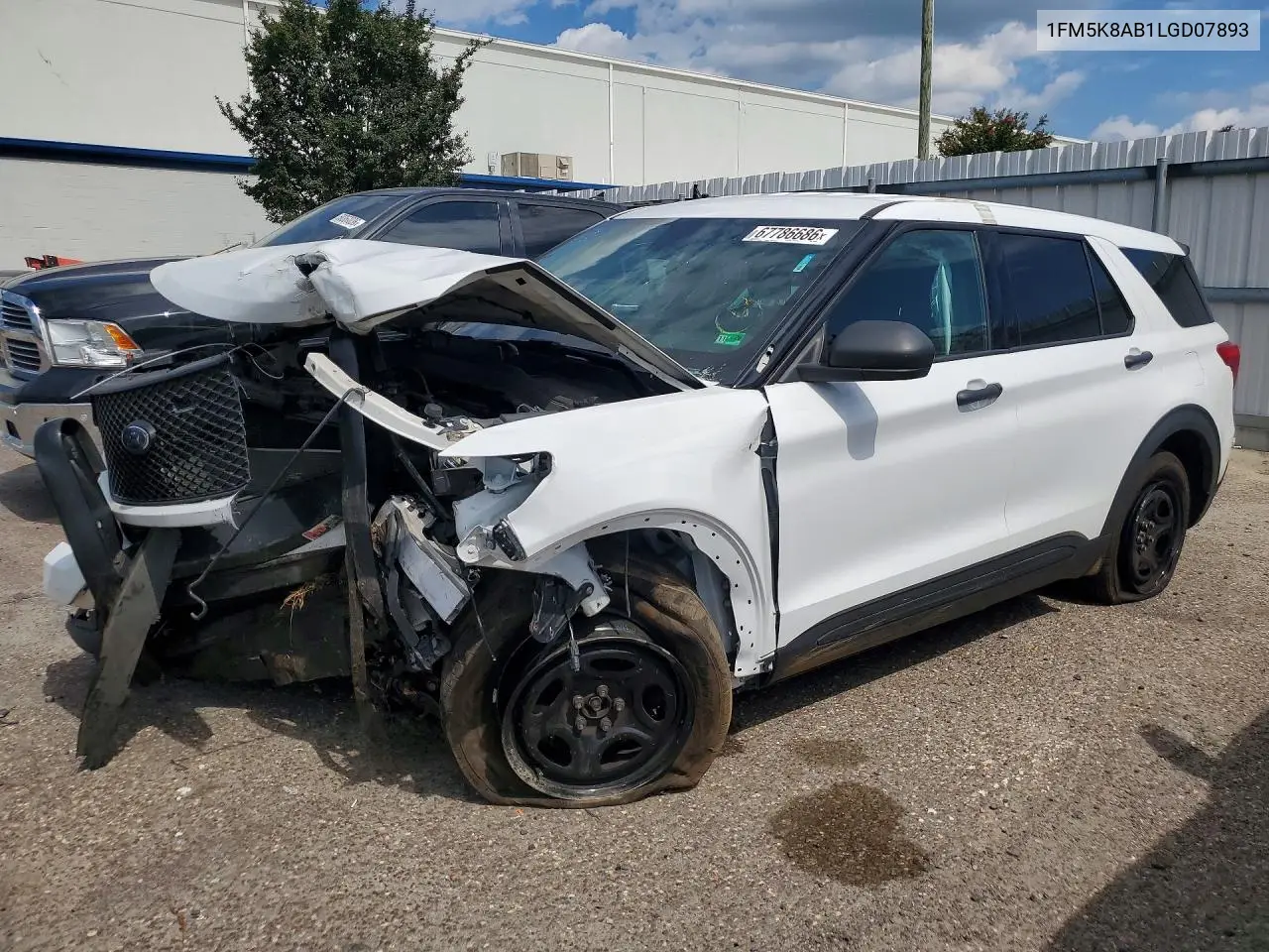 2020 Ford Explorer