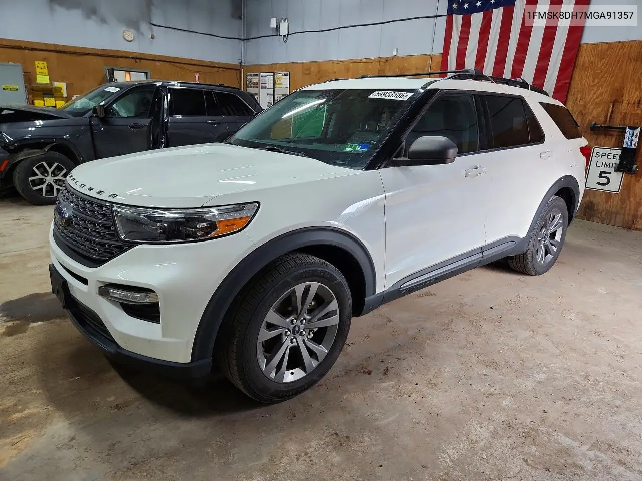 2021 Ford Explorer