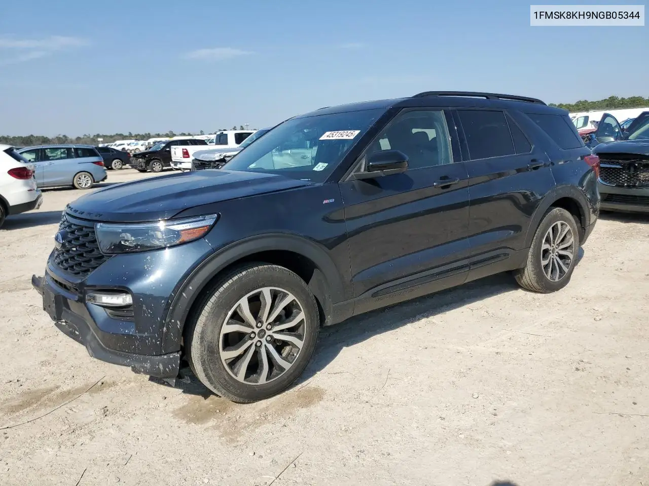 2022 Ford Explorer