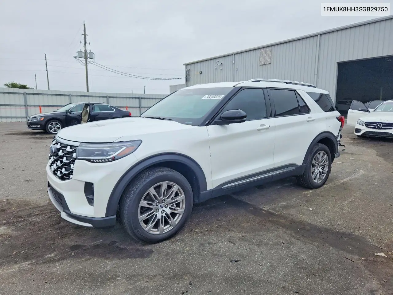 2025 Ford Explorer