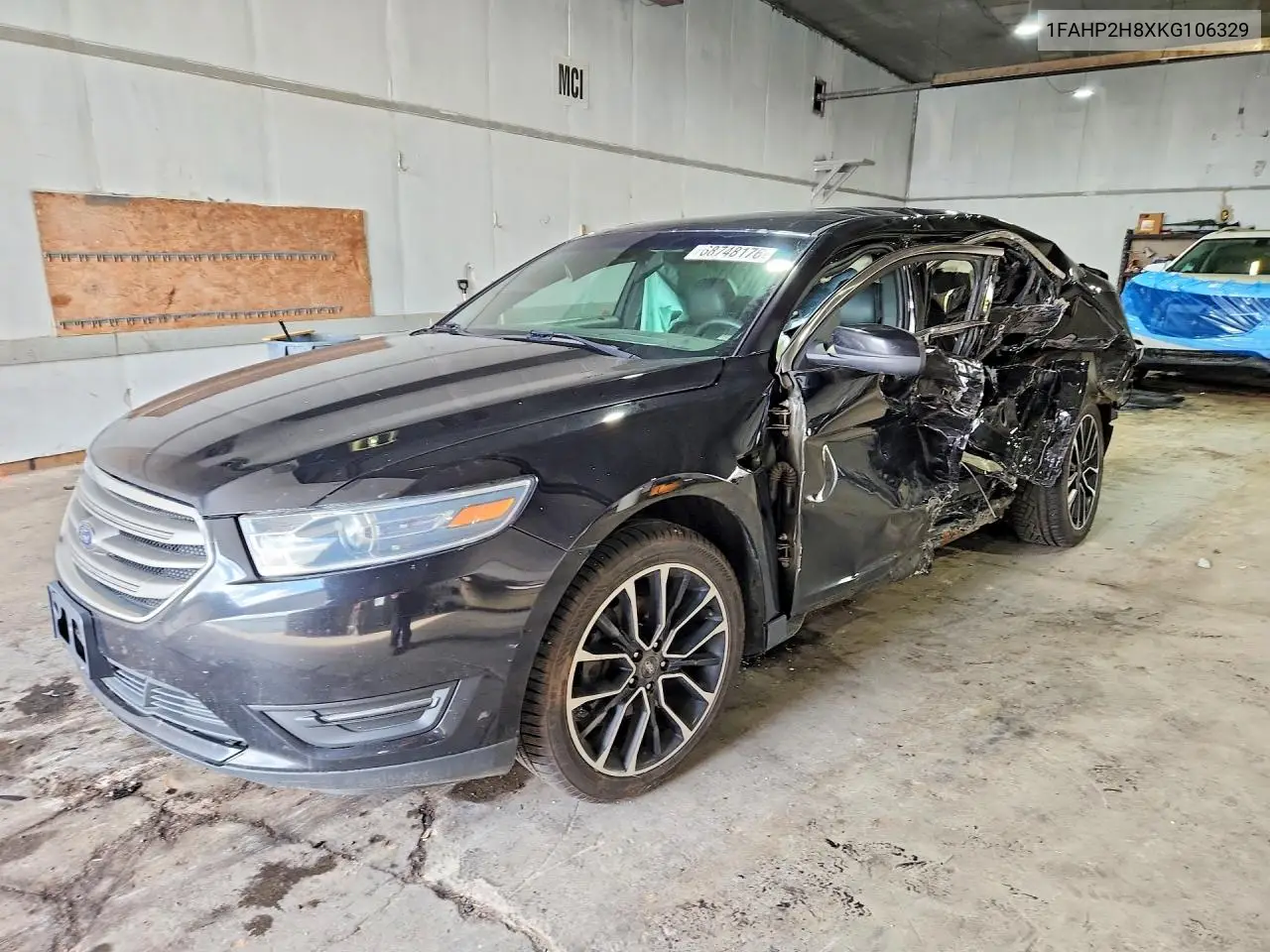 2019 Ford Taurus