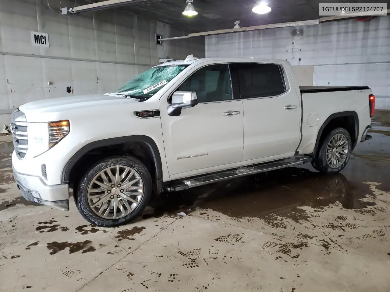 2023 GMC Sierra