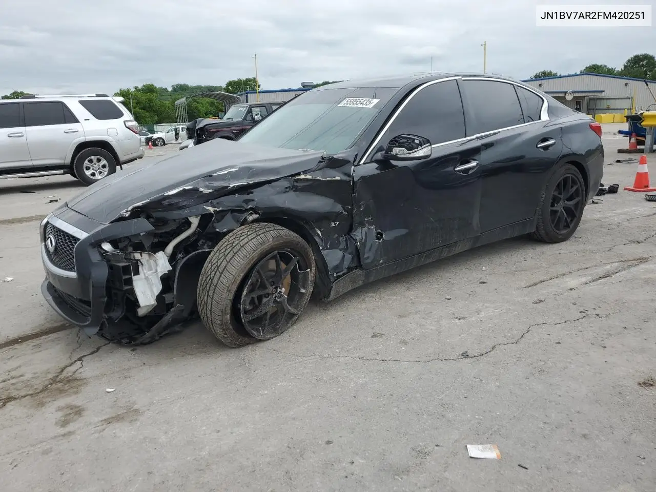 2015 Infiniti Q50