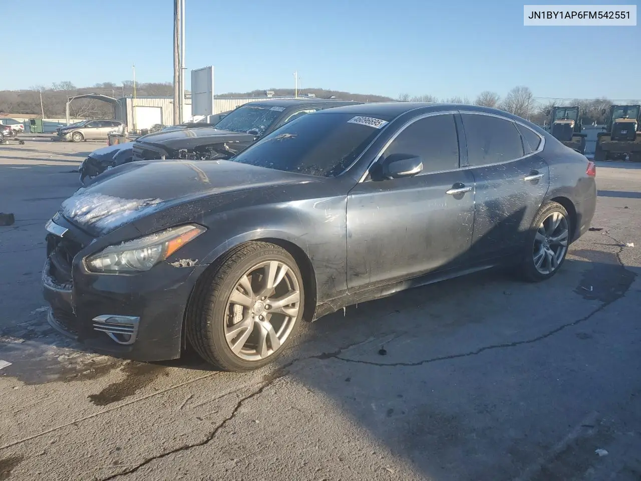 2015 Infiniti Q70