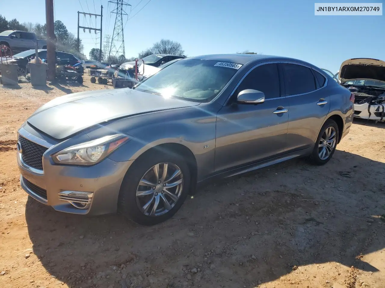 2016 Infiniti Q70