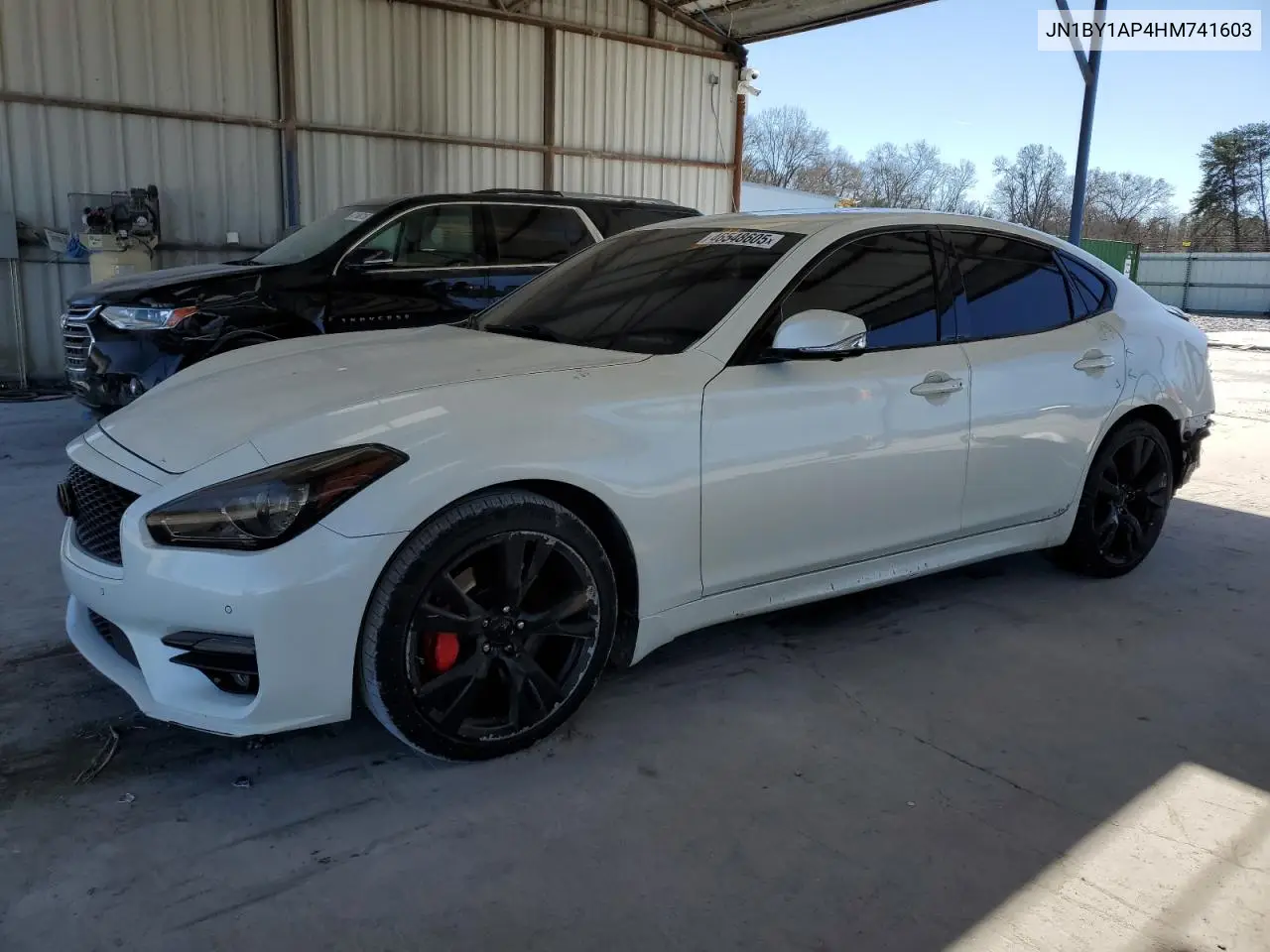 2017 Infiniti Q70