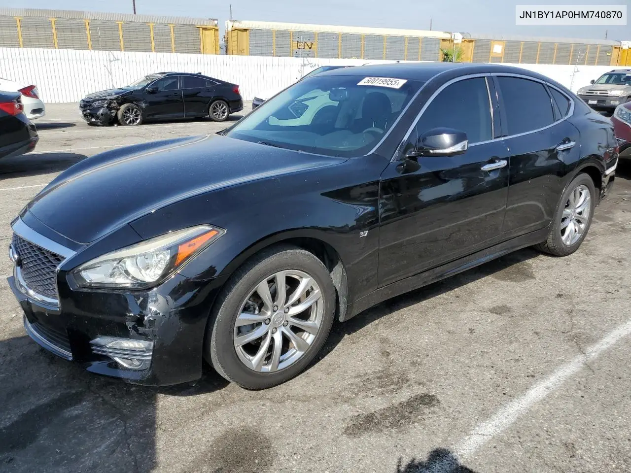 2017 Infiniti Q70