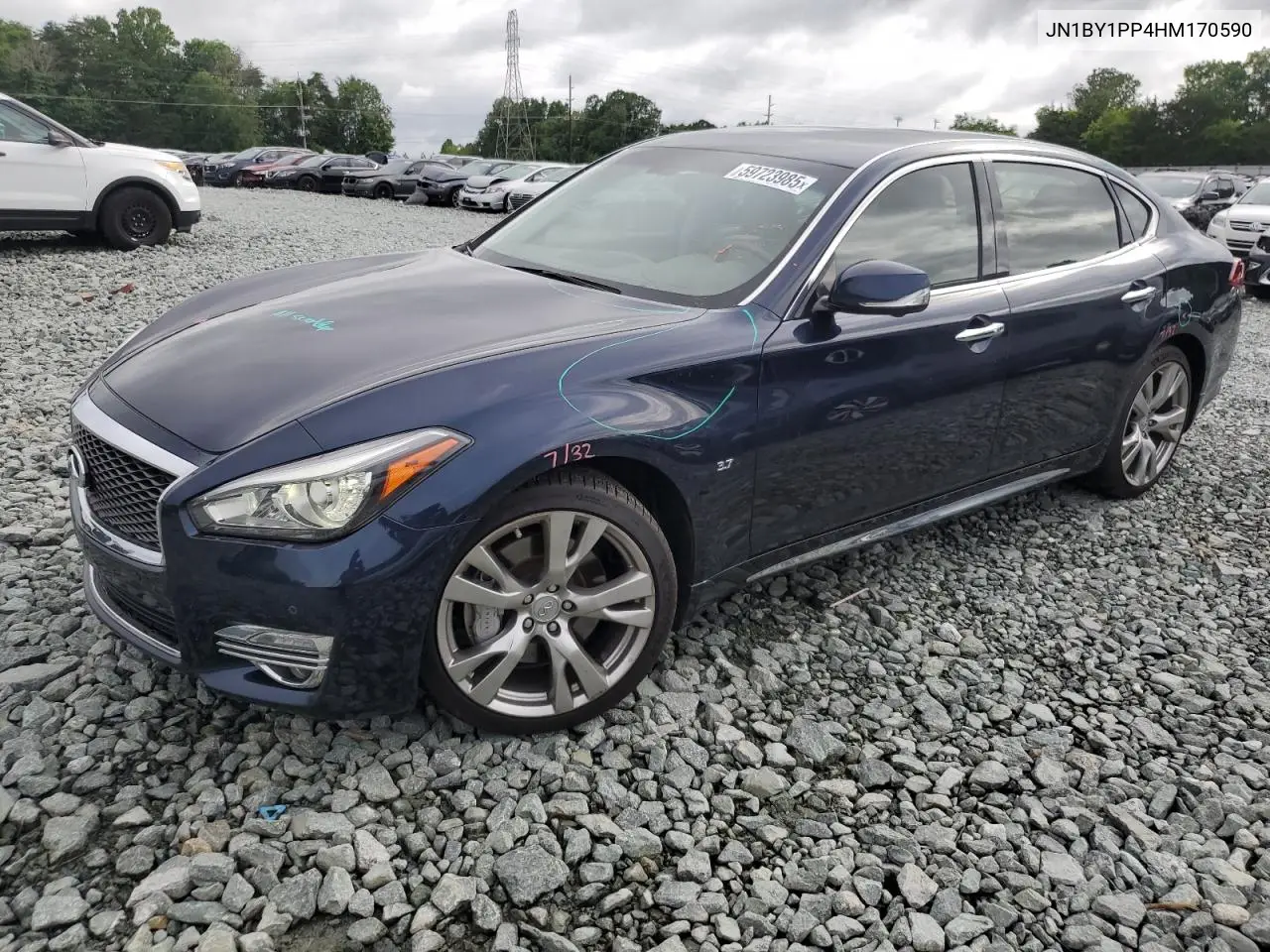 2017 Infiniti Q70