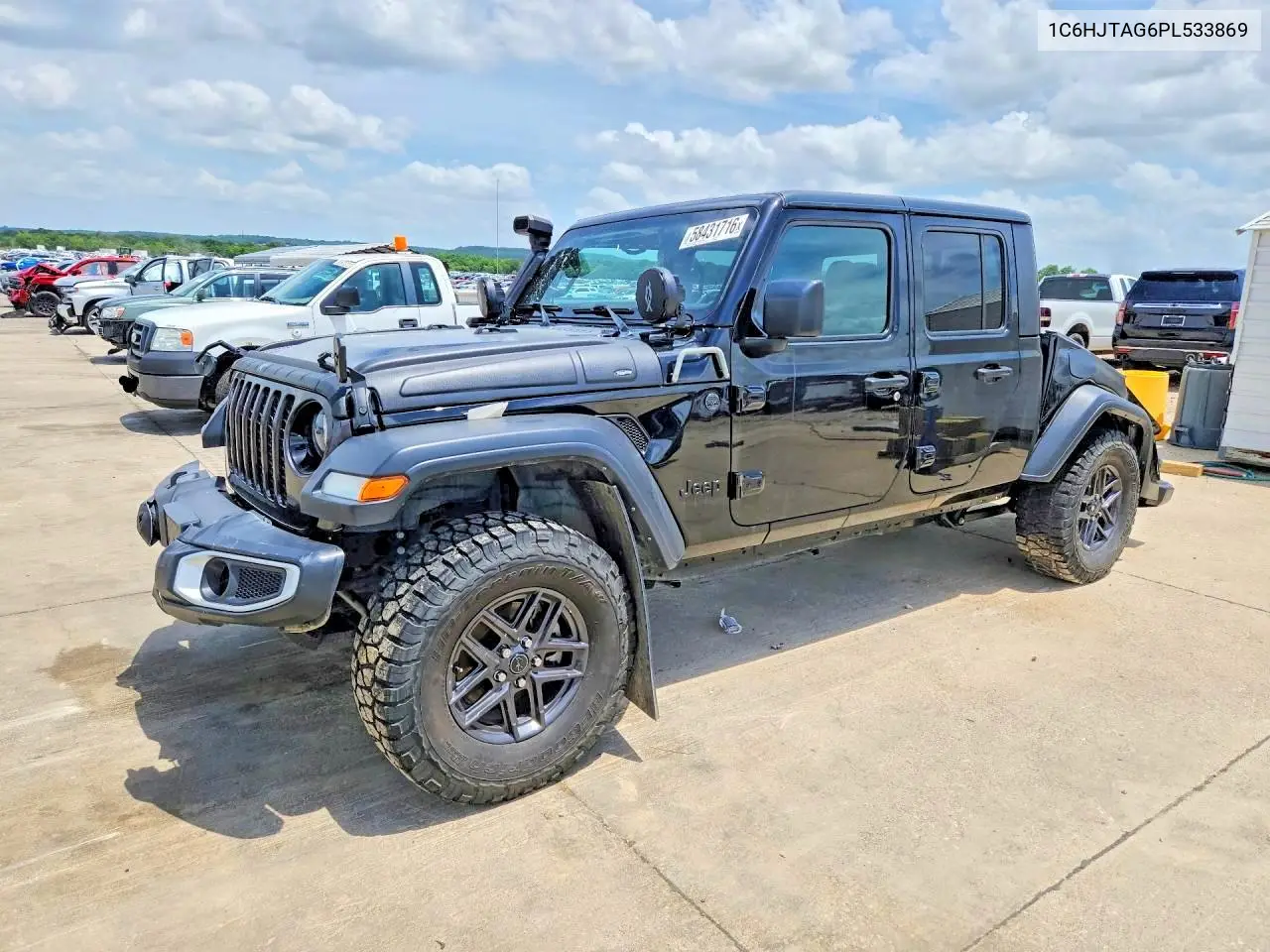2023 Jeep Gladiator