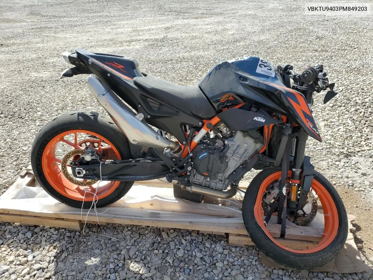2023 KTM 890 adventure