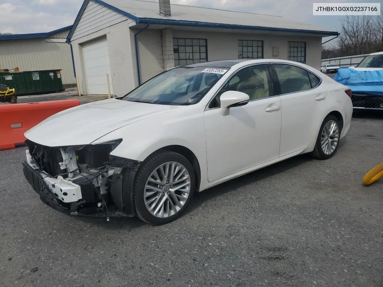 2016 Lexus ES