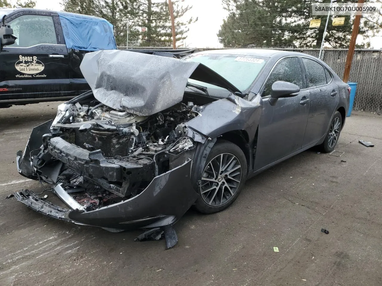 2016 Lexus ES