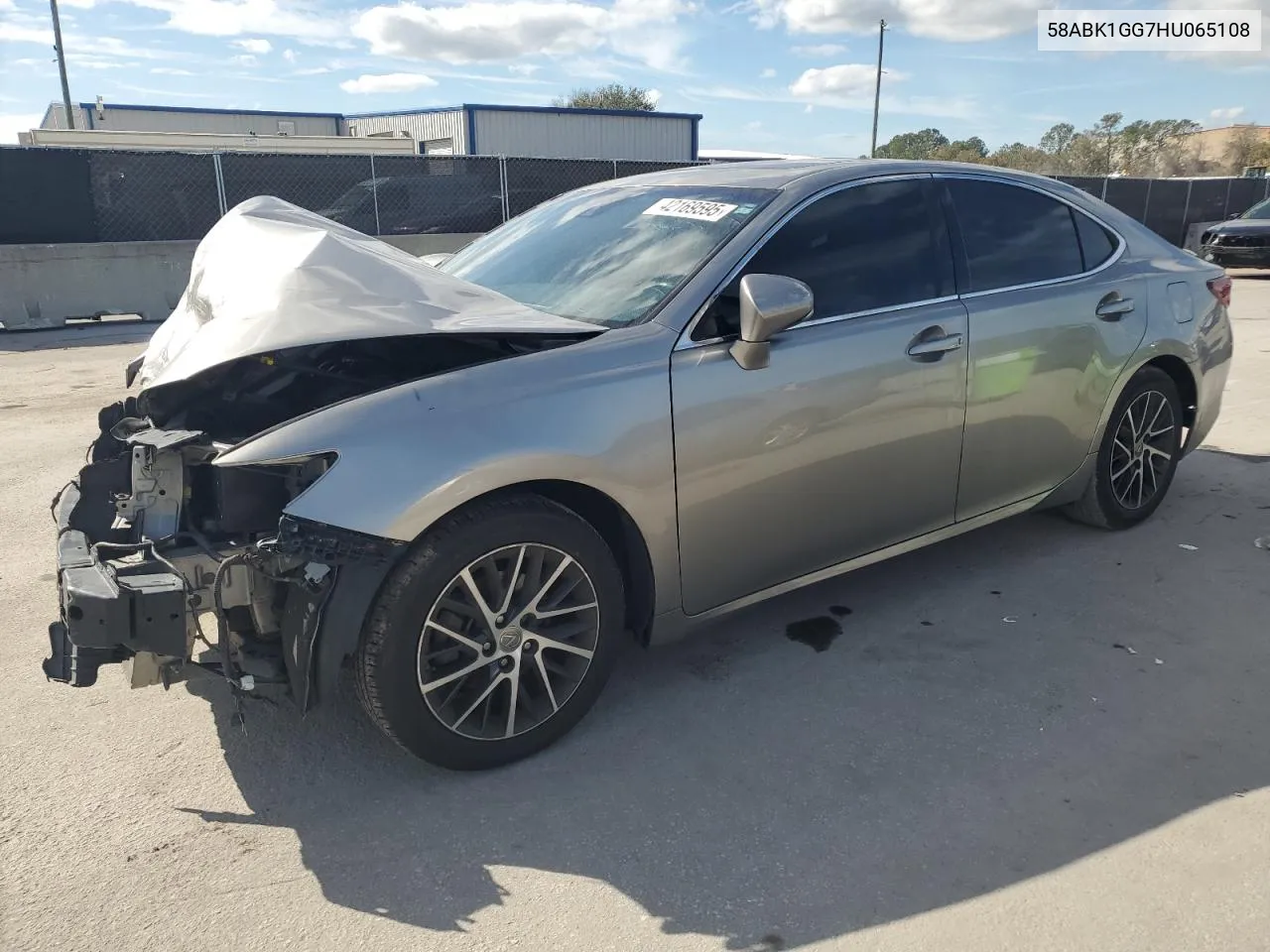 2017 Lexus ES