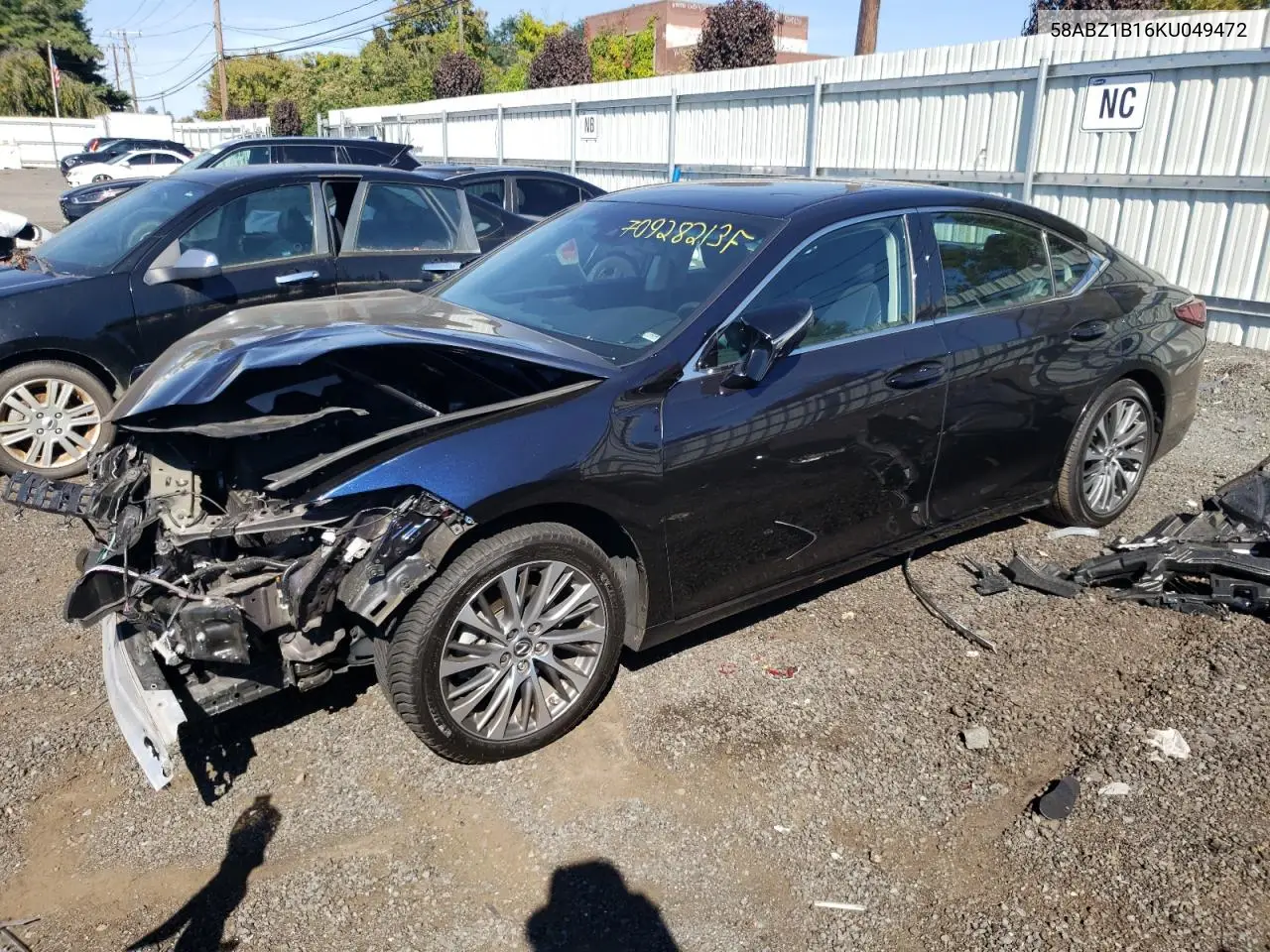 2019 Lexus ES