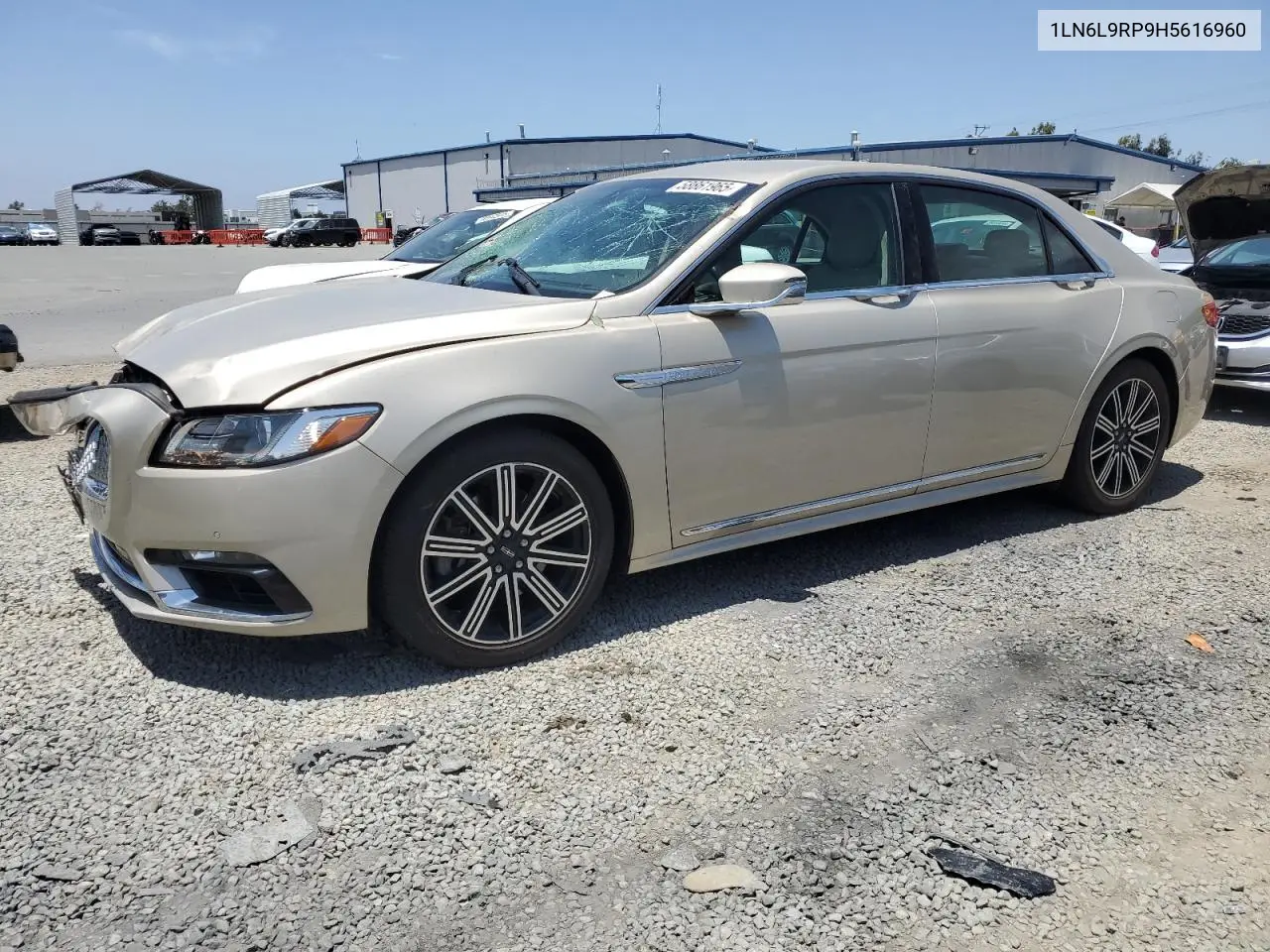 2017 Lincoln Continental
