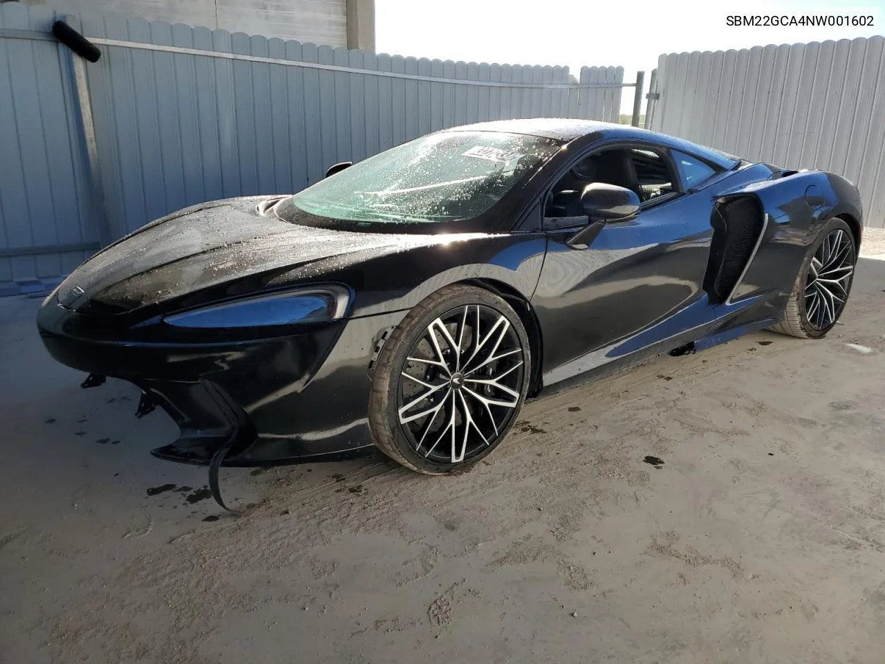 2022 McLaren GT