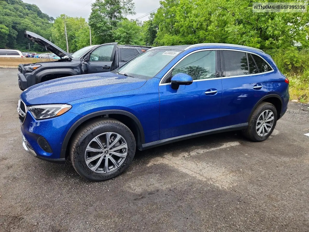 2025 Mercedes-Benz GLC