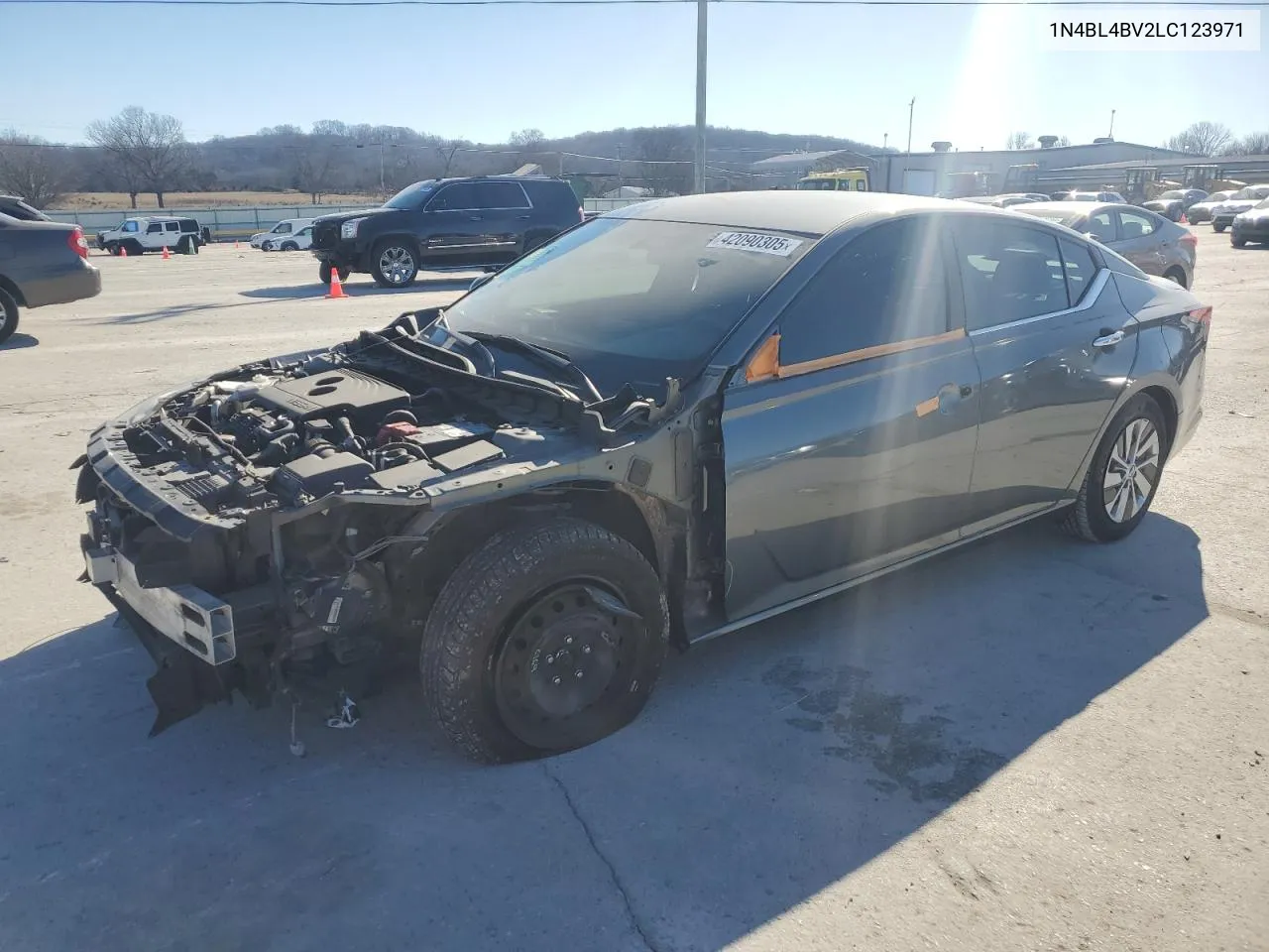 2020 Nissan Altima