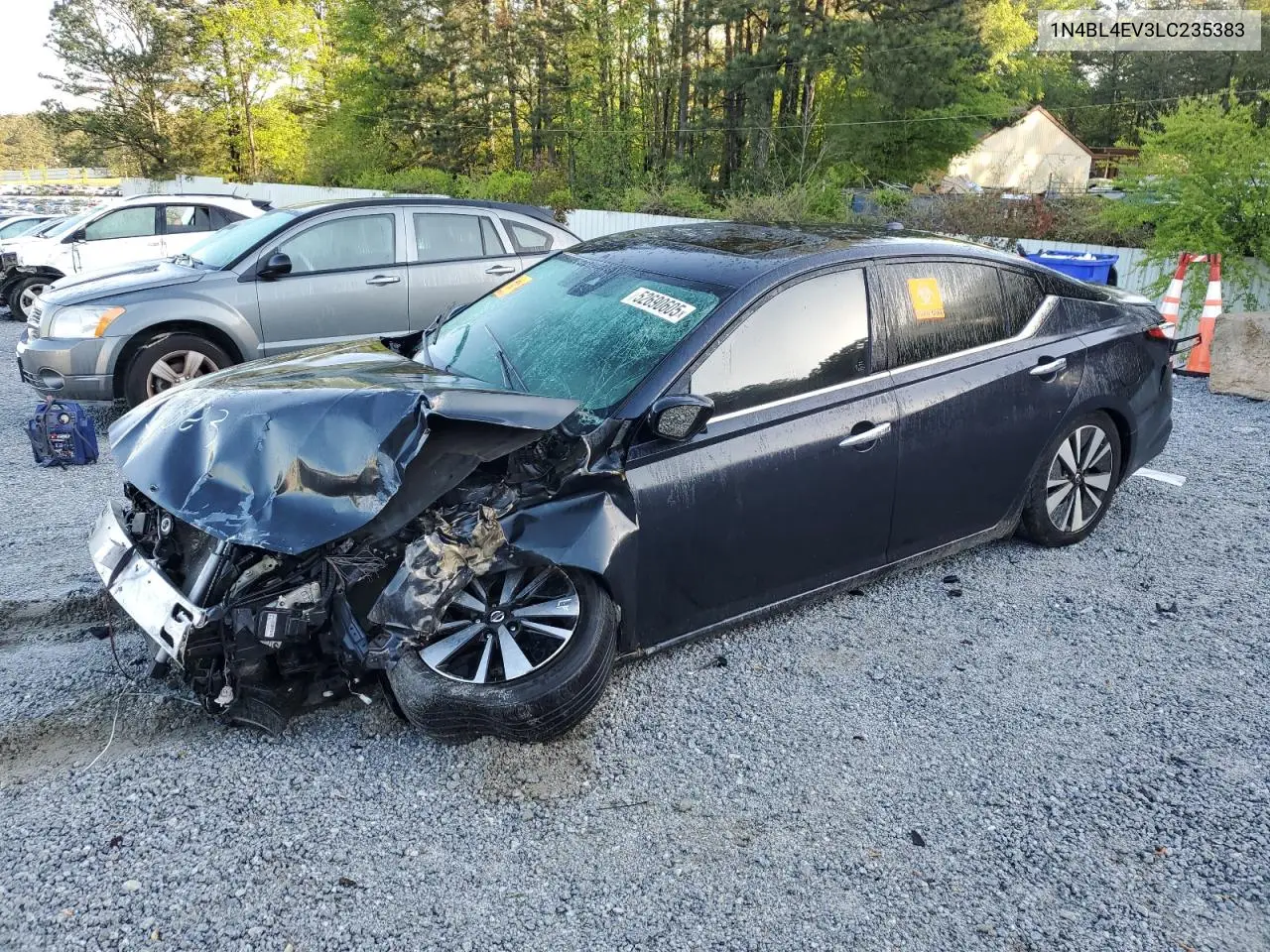 2020 Nissan Altima