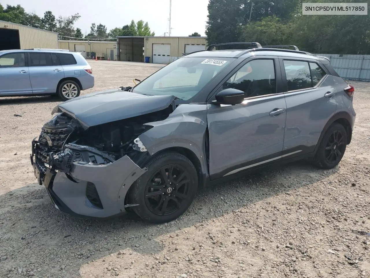 2021 Nissan Kicks