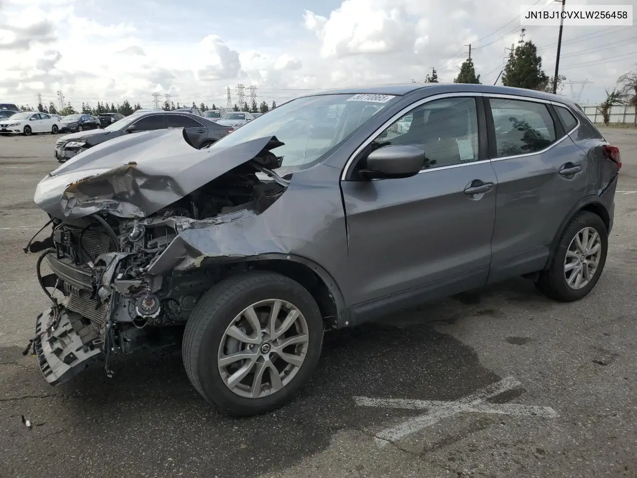 2020 Nissan Rogue