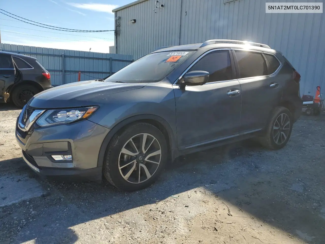 2020 Nissan Rogue