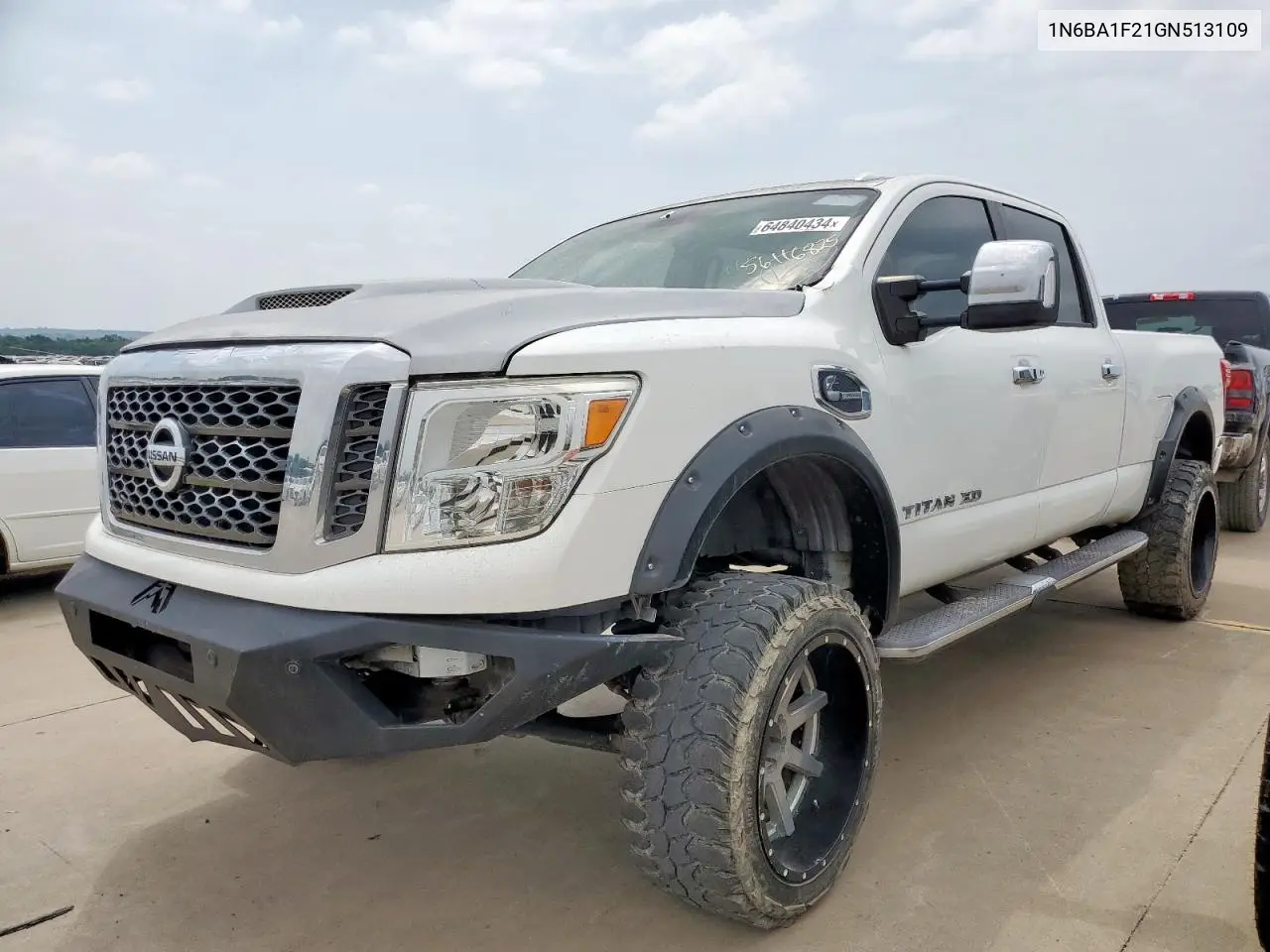 2016 Nissan Titan