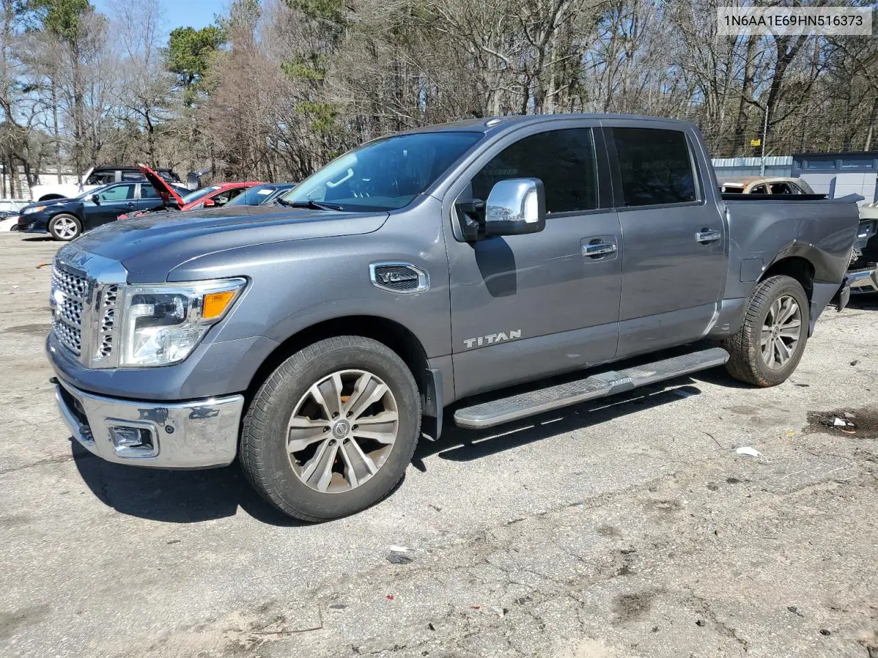 2017 Nissan Titan