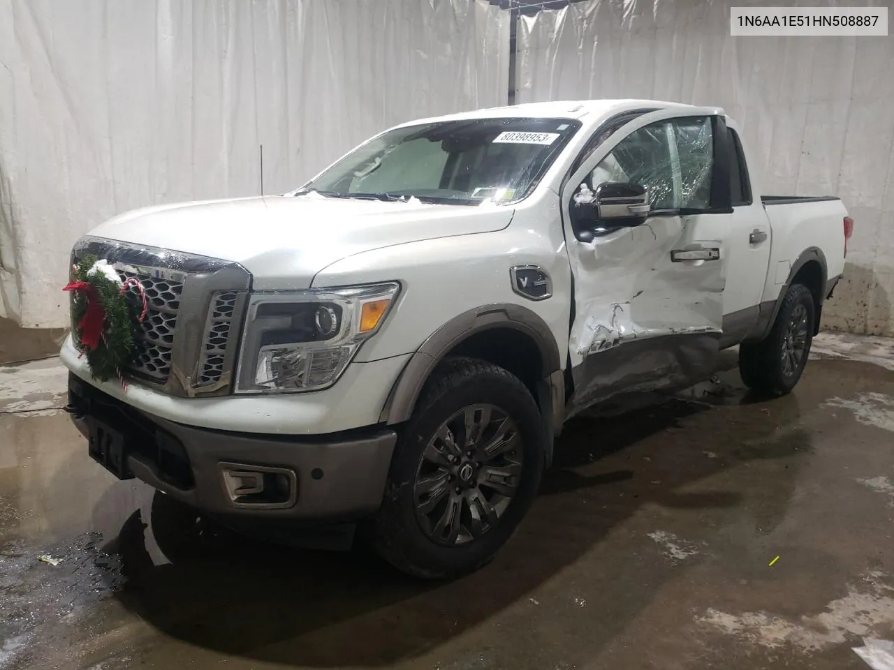 2017 Nissan Titan