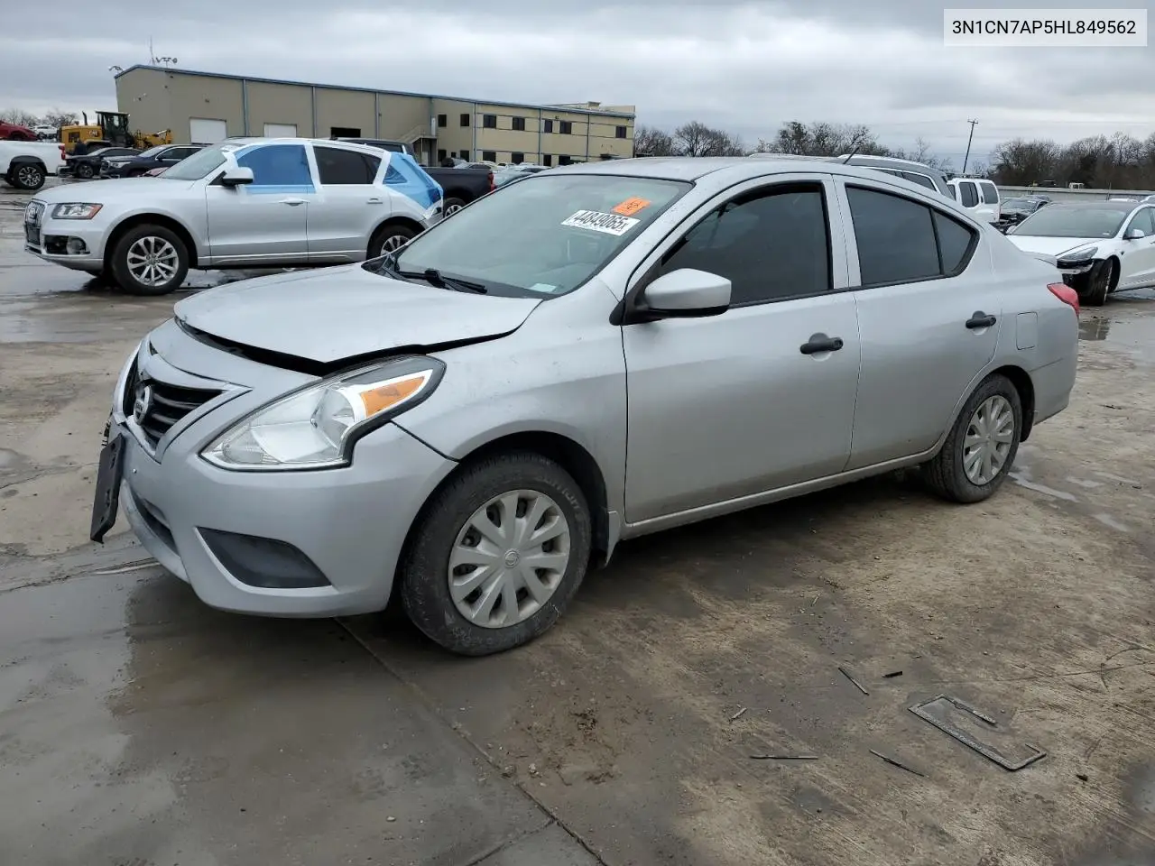 2017 Nissan Versa