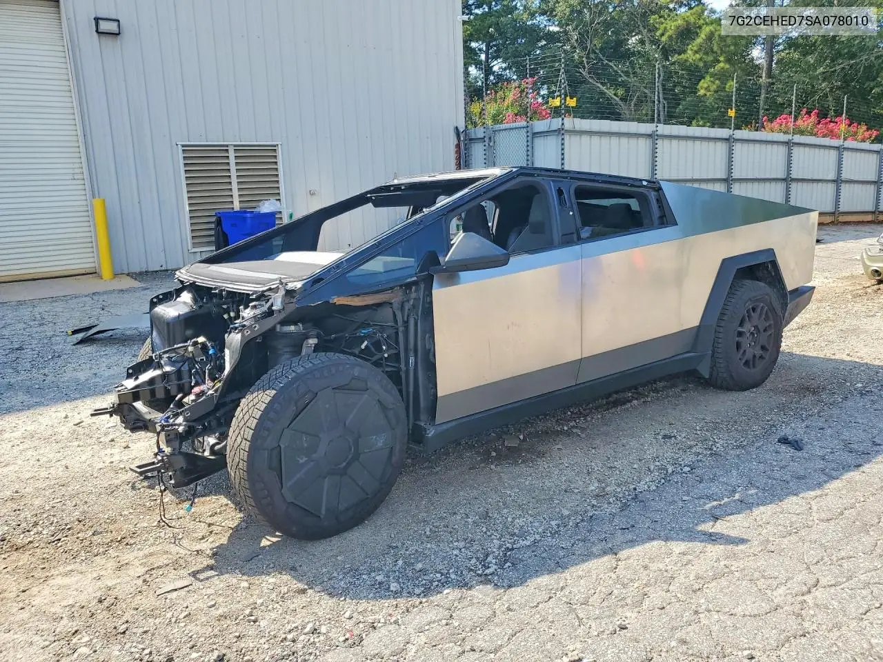 2025 Tesla Cybertruck
