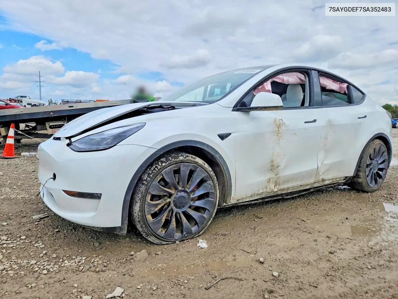 2025 Tesla Model Y
